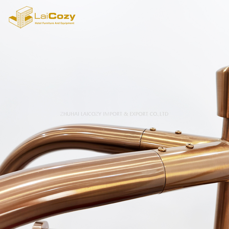 Muebles de hotel Carro de equipaje decorativo único con acabado dorado